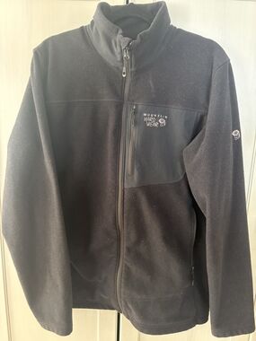 Mountain Hardwear Black Full-Zip Performance Jacket